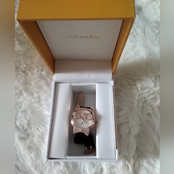 Brand new women's rose gold cat watch - Picture 6 of 7